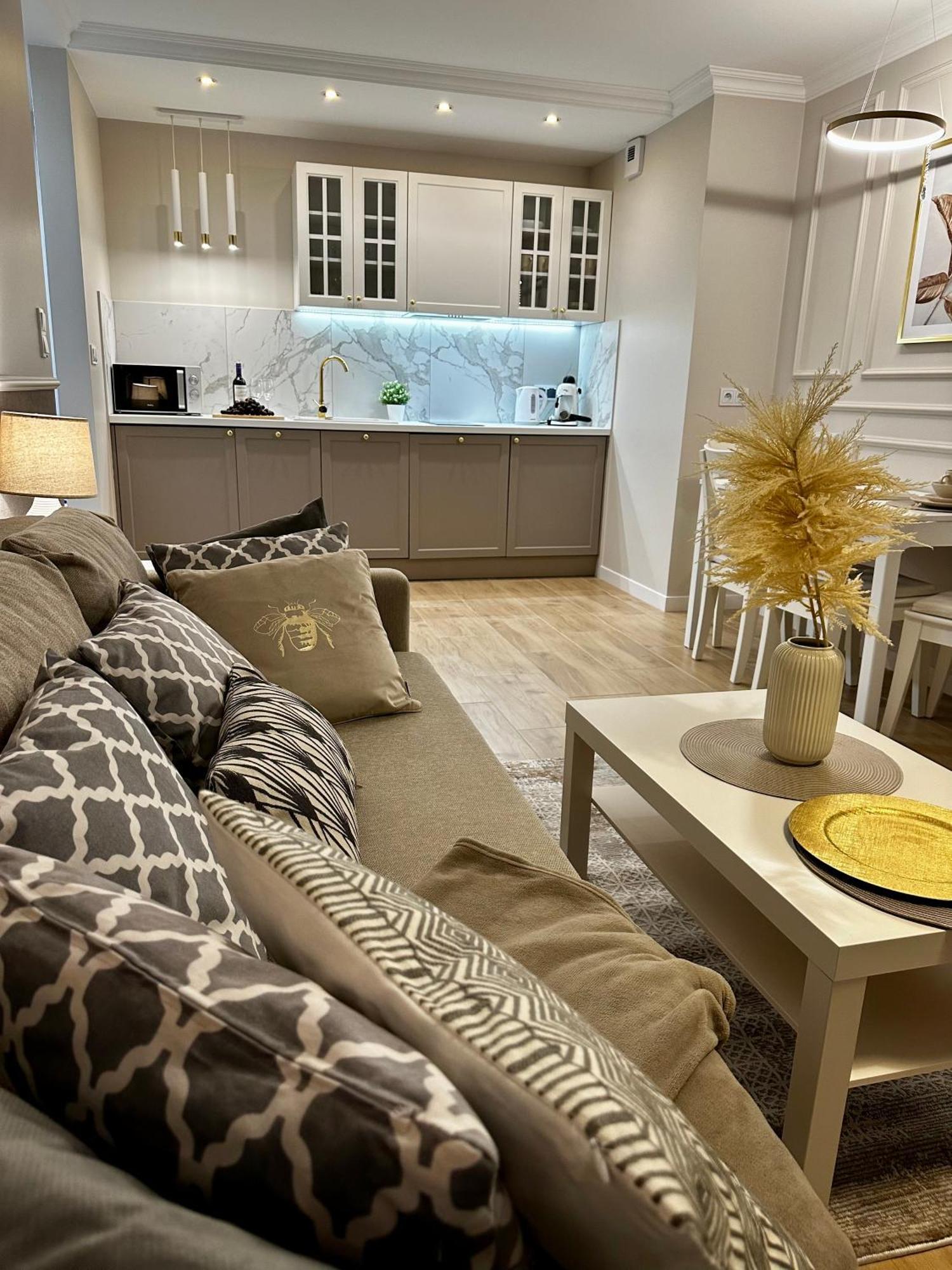 Apartment Kielce- Cappuccino Apartament, Faktura, Parking, Centrum *