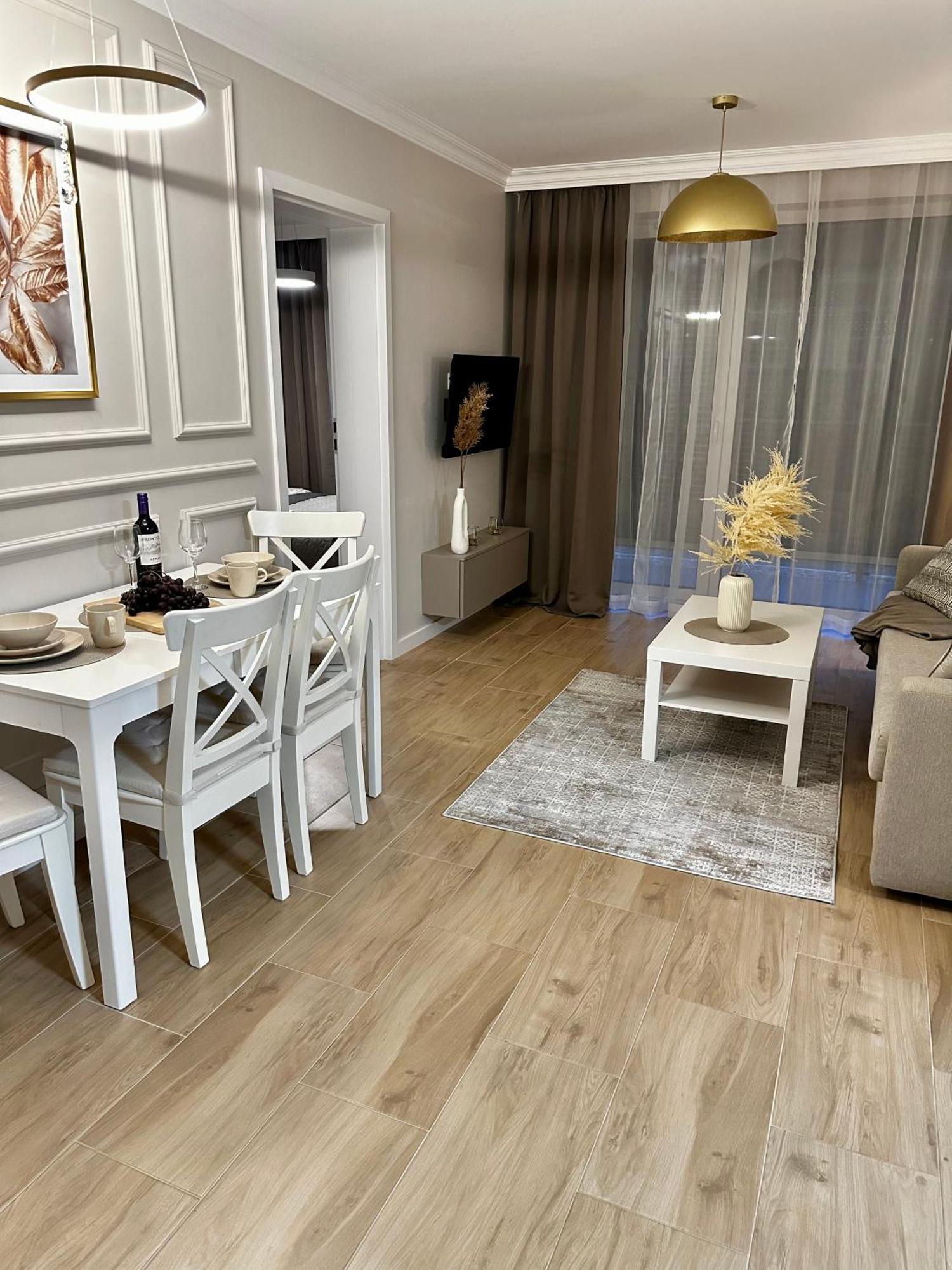 Apartment Kielce- Cappuccino Apartament, Faktura, Parking, Centrum *