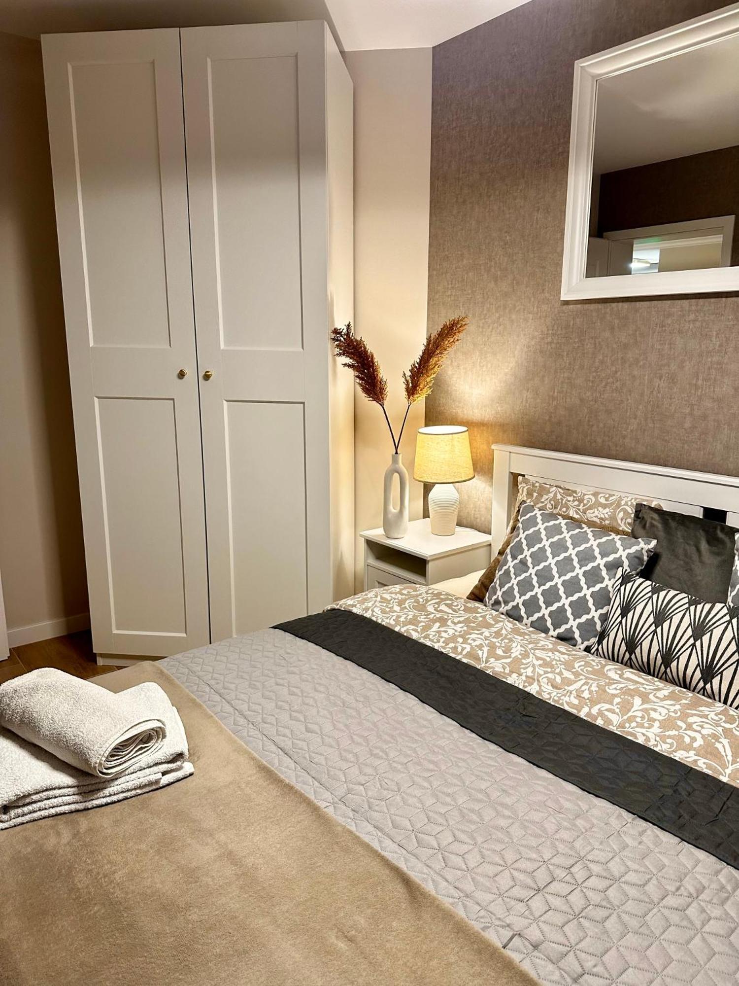 Apartment Kielce- Cappuccino Apartament, Faktura, Parking, Centrum Kielce